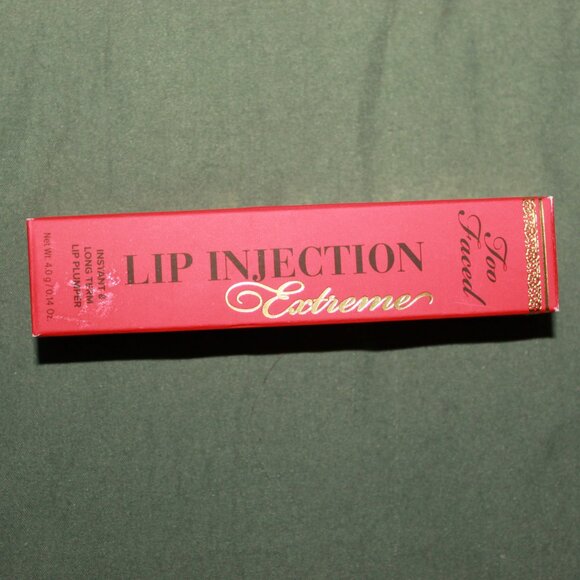 Too Faced Other - NWT Too Faced Women's Lip Injection Extreme Lip Plumper Strawberry Kiss OS